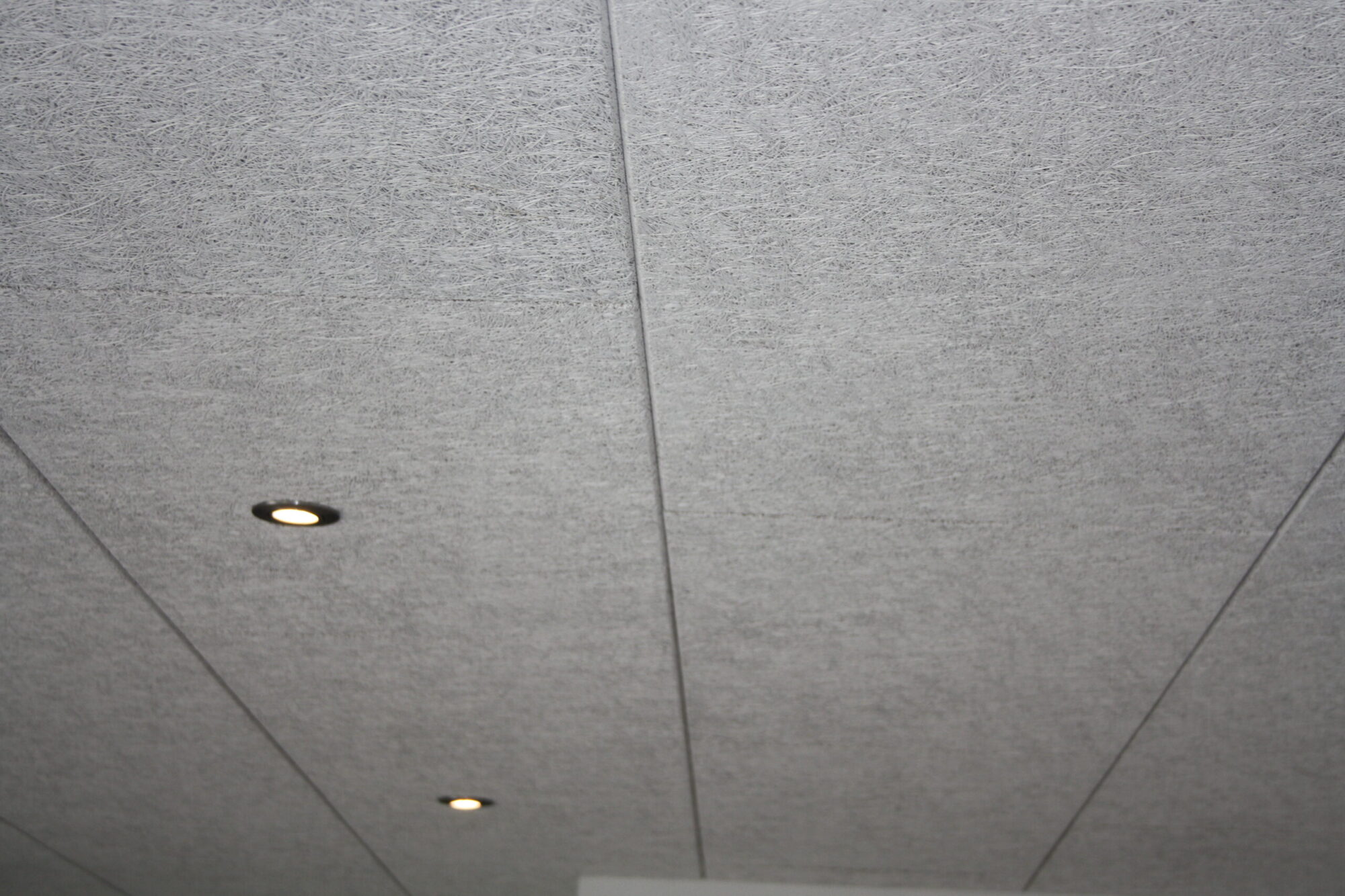 Lesna volna Multifin White 600×1200 mm